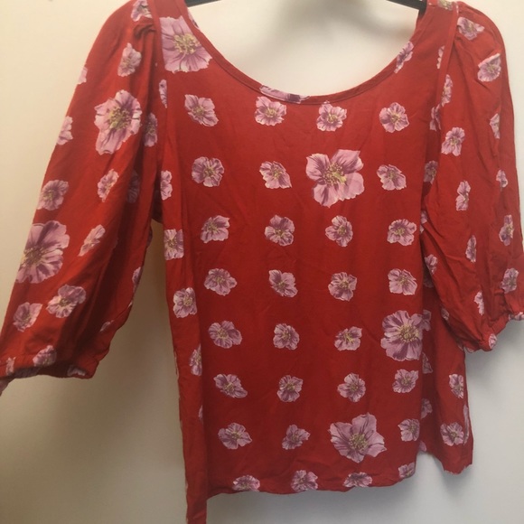 Many Belles Down Top - Picture 2 of 4